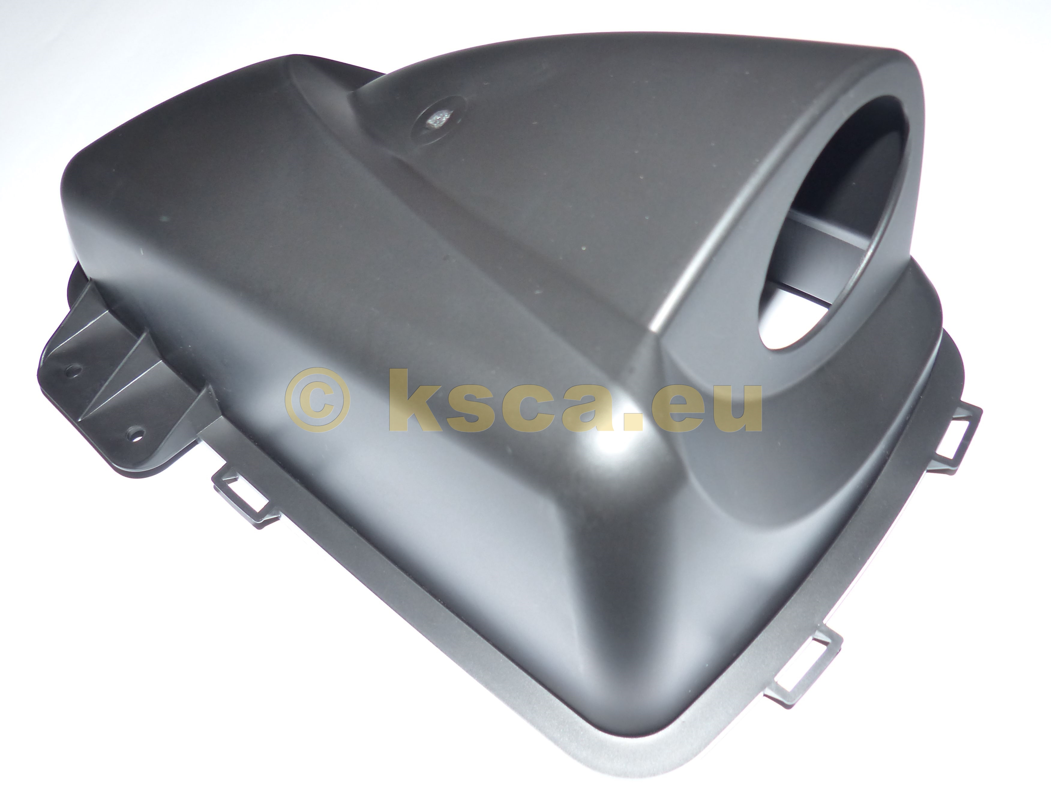 Picture of intake silencer case DD2