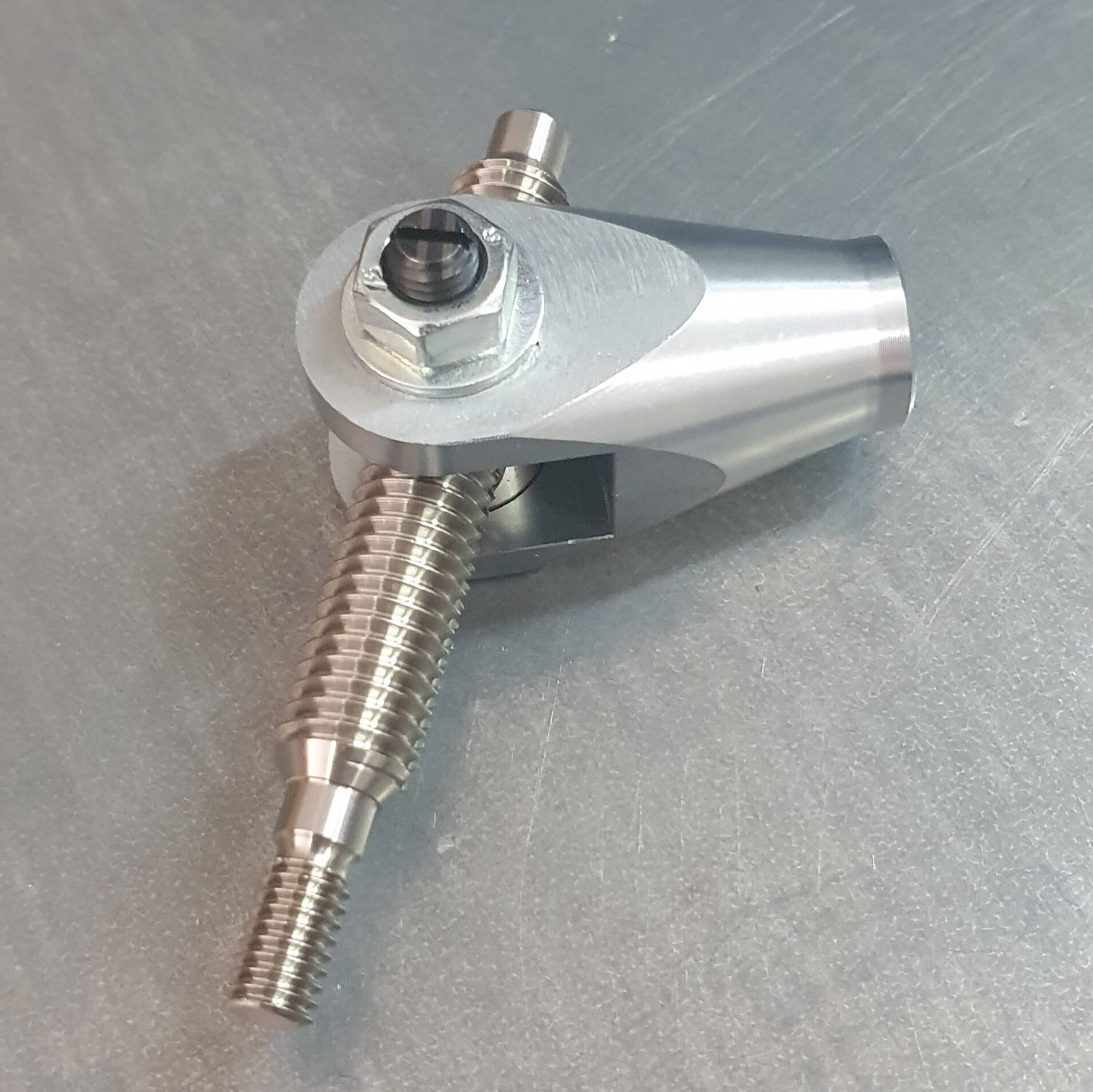 Bremsverteiler Bremsverteiler