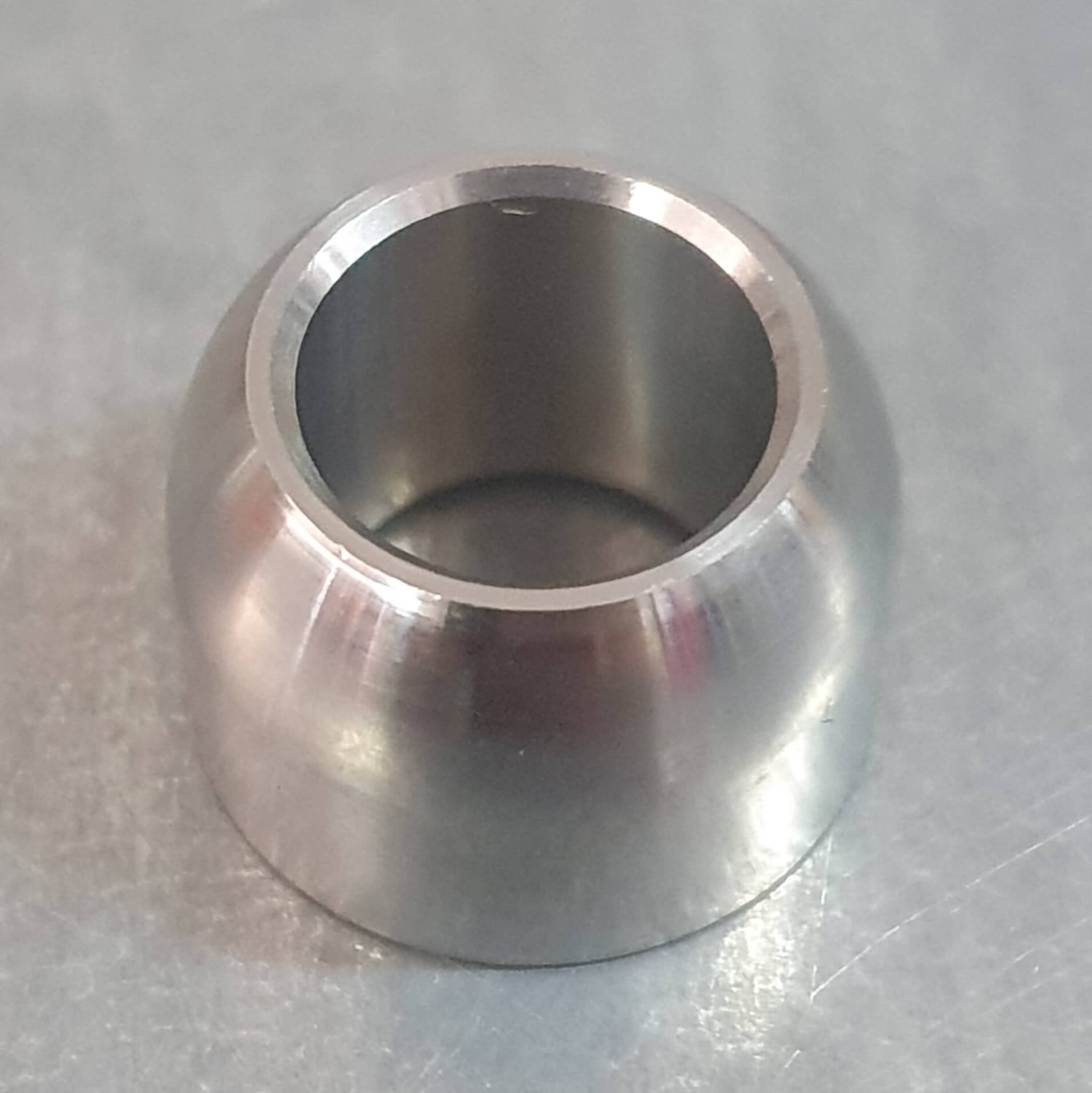 SODI Achsschenkelschrauben Abstand D10 R8 2019 SODI Achsschenkelschrauben Abstand D10 R8 2019