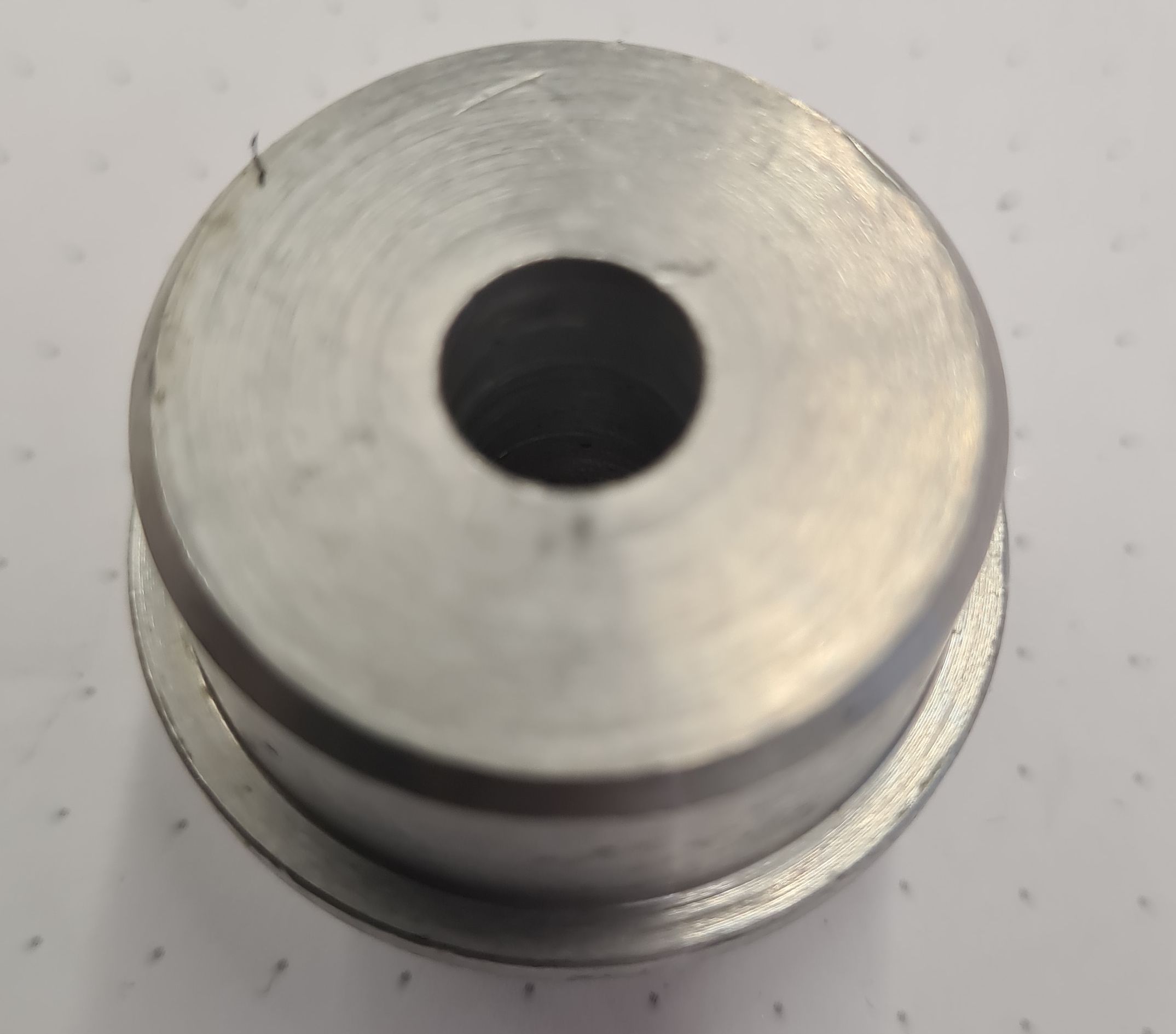 Alu Buchse D24,6mm Stoßstangenmontage Alu Buchse D24,6mm Stoßstangenmontage