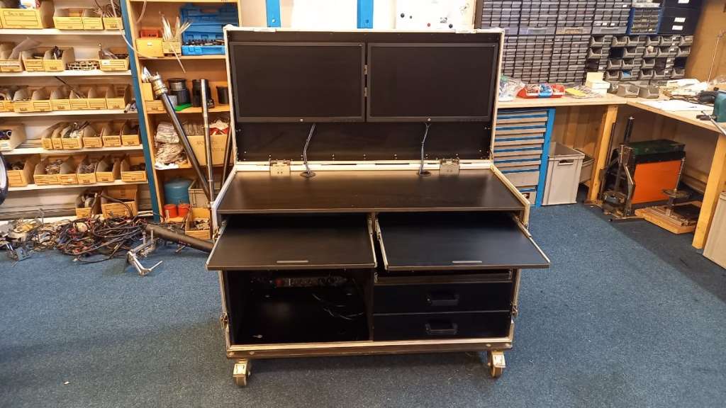 CASELINER Commandstand - Befehlsstand